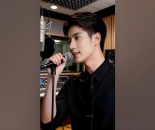 《一纸山河不敢老》