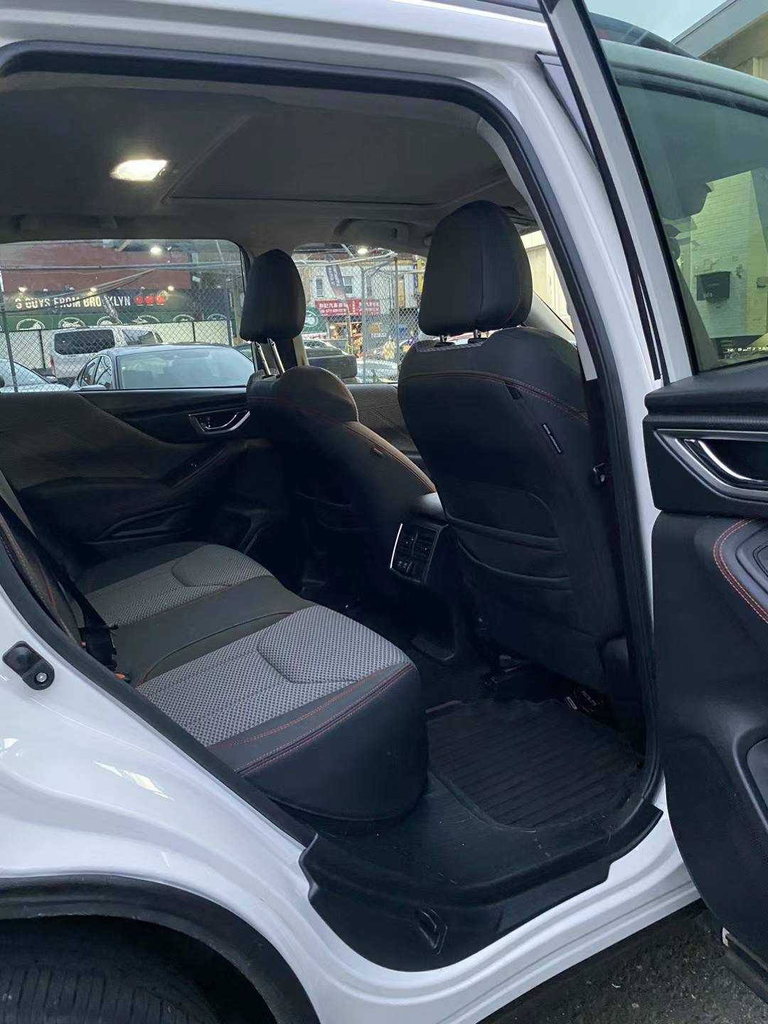 2020 Subaru forester5.jpg