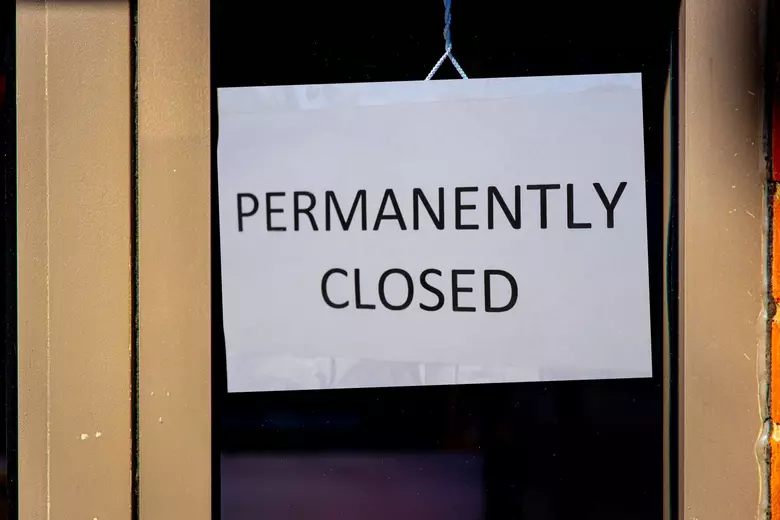 多家纽约餐厅近期关闭 餐饮行业面临变化