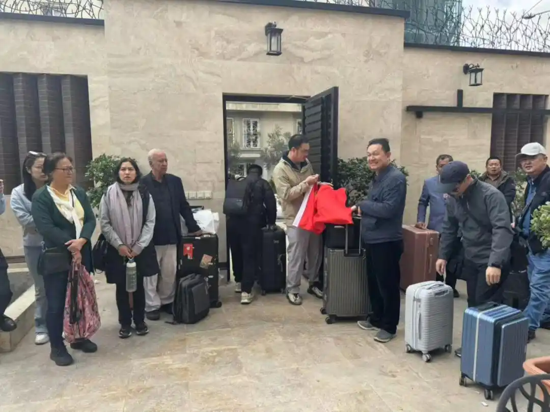 外交部：已有1万余名中国旅客安全有序返回